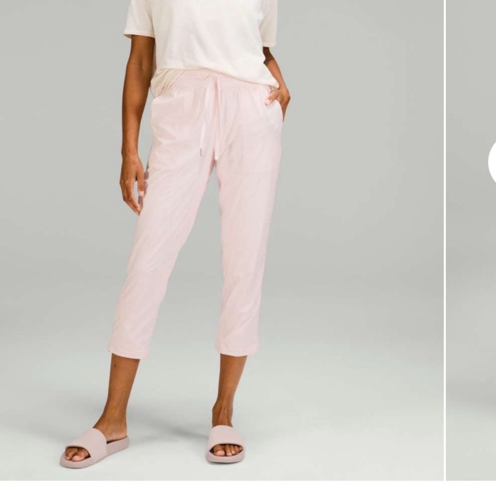 Lululemon Athletica Soft Pink Capris